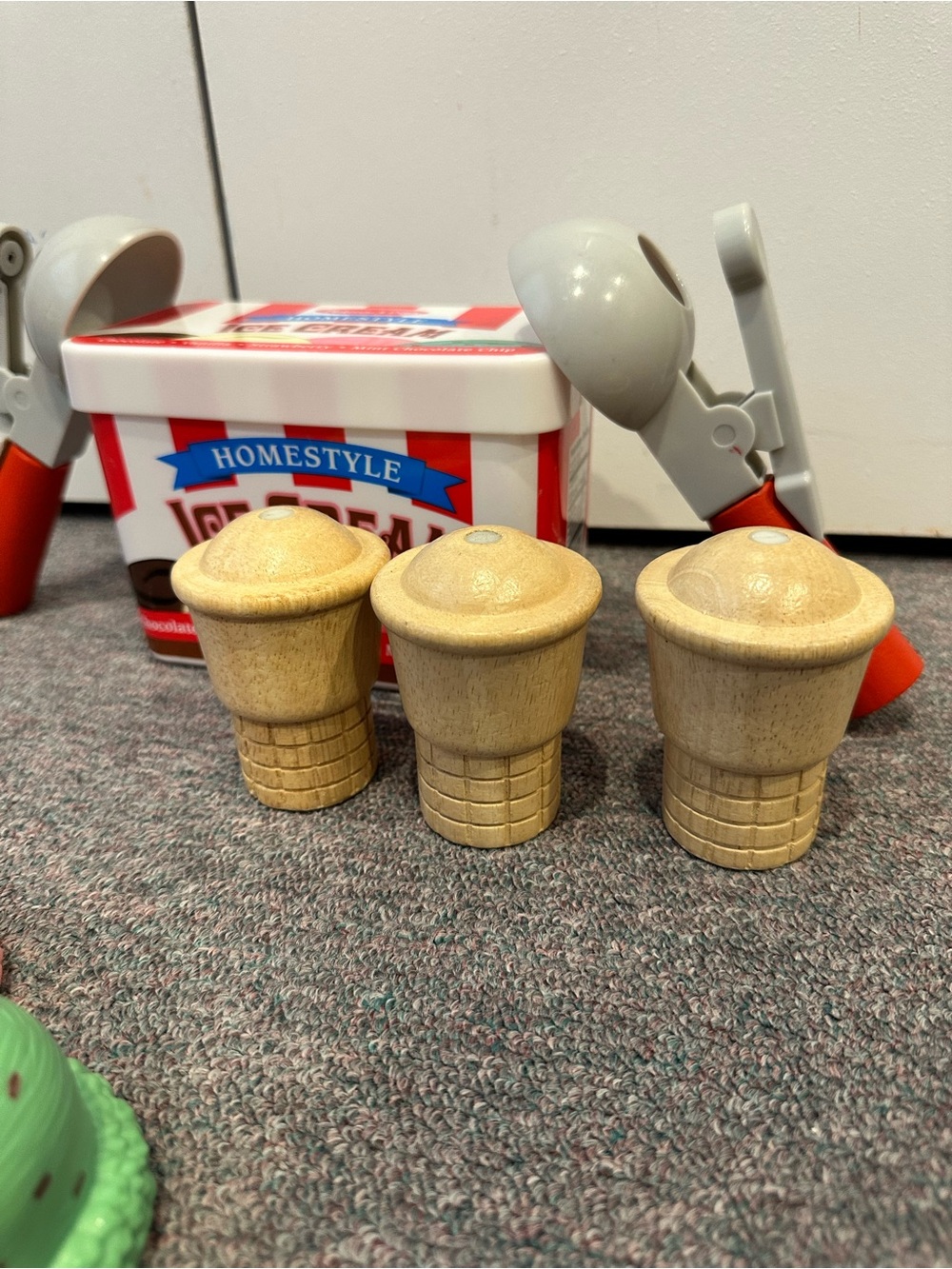 Melissa and Doug Ice Cream Scoop + Stack Cone Magnetic Play Set with Extra - Picture 4 of 13